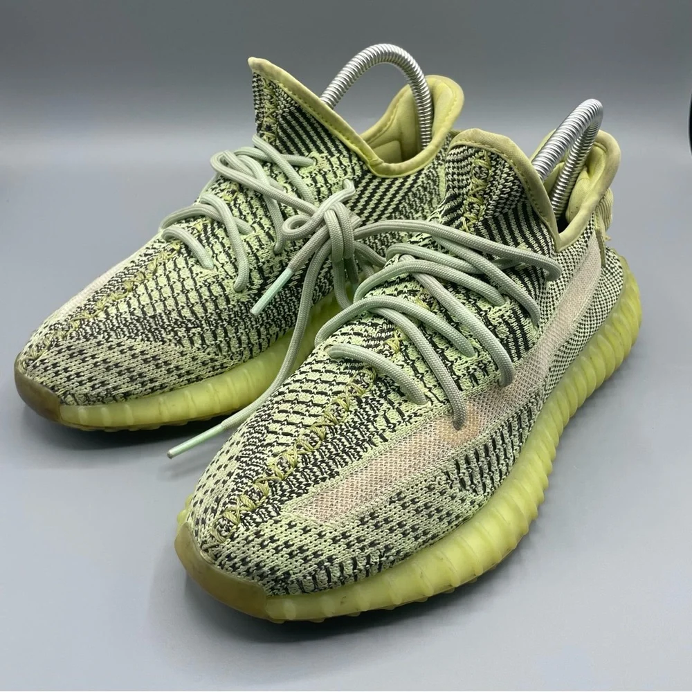 adidas Yeezy‎ Boost 350 V2 Yeezreel